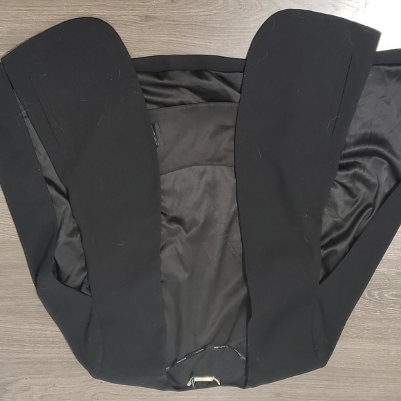 Cape Blazer - Picture 2 of 3